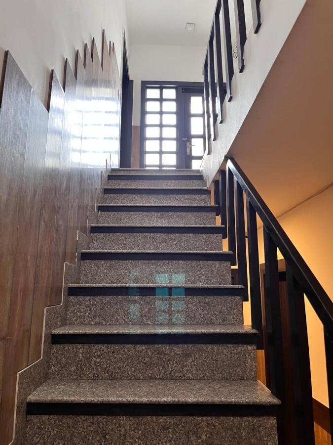 Aakritii Hotels Gurgaon Eksteriør bilde