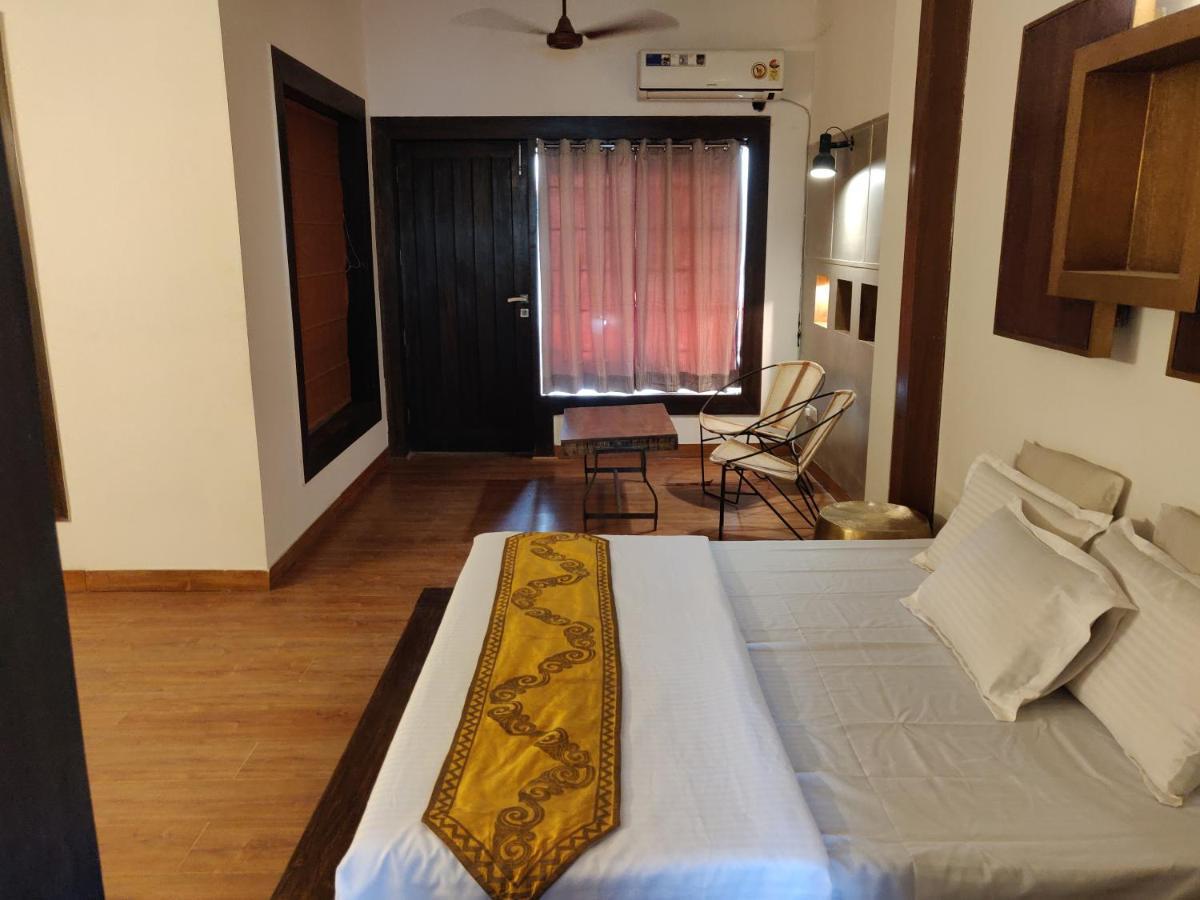 Aakritii Hotels Gurgaon Eksteriør bilde